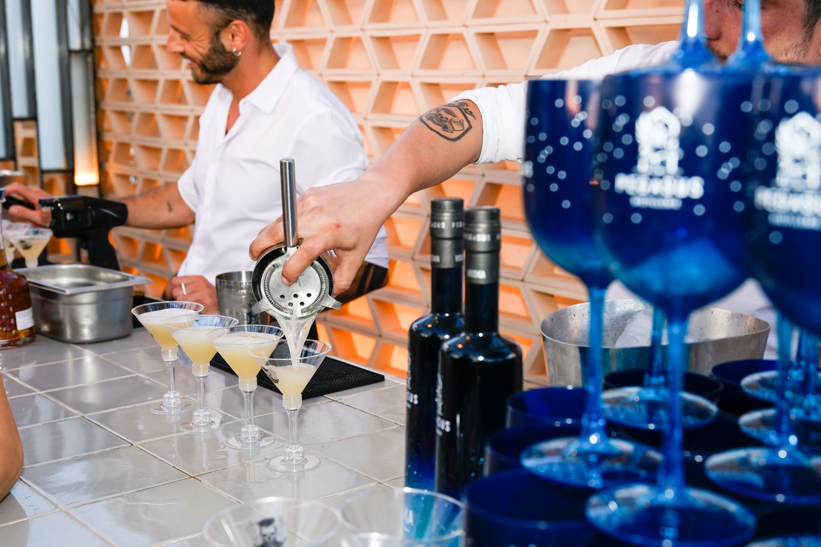 Cocktail service